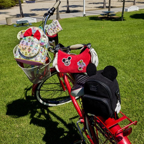 SAC À BANDOULIÈRE Disney 100 Gant Mickey & Minnie - DISNEY LOUNGEFLY
