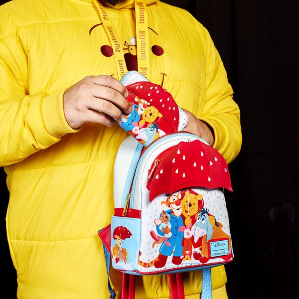 MINI SAC À DOS Winnie l'Ourson et ses Amis jour de pluie  - DISNEY LOUNGEFLY