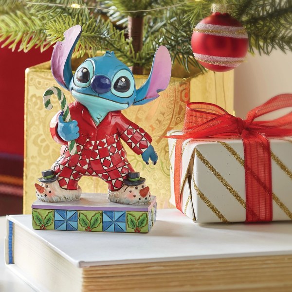 Stitch en pyjama de Noël – Disney Traditions