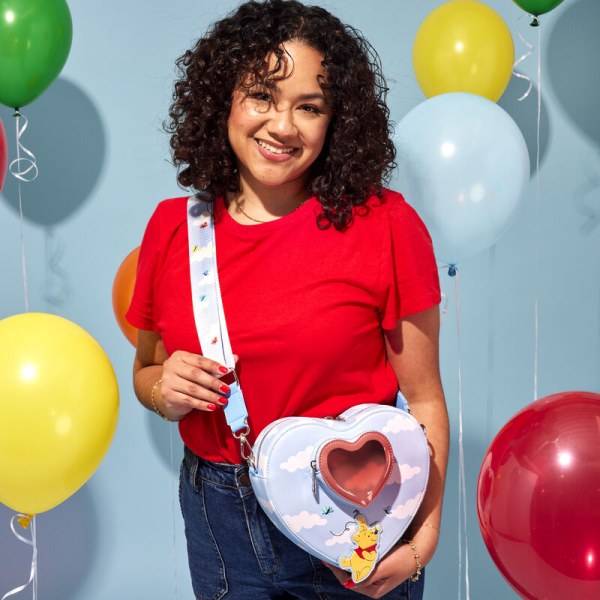 Sac à bandoulière cœur Winnie et ses amis flottent avec des ballons - DISNEY LOUNGEFLY