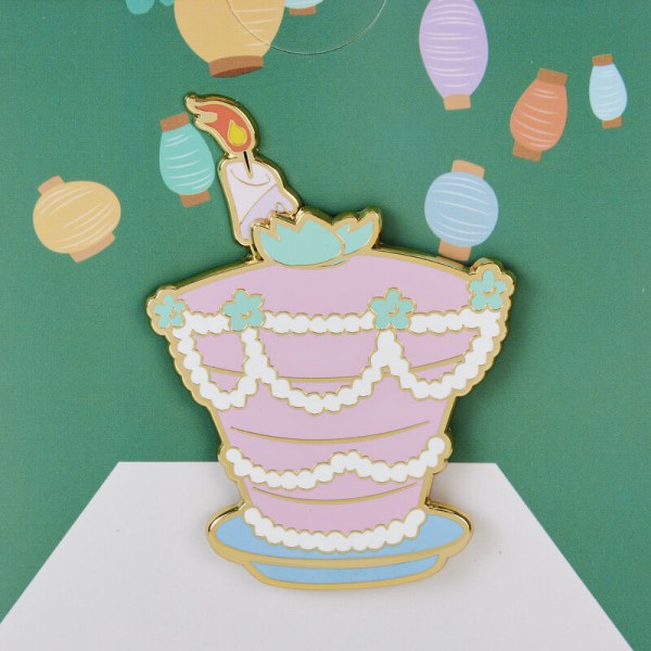 PIN collector Alice au Pays des Merveilles Non-anniversaire - Disney