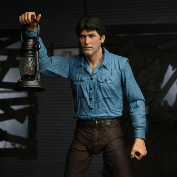 EVIL DEAD 2 - FIGURINE ARTICULÉE - 40E ANNIVERSAIRE ULTIMATE ASH