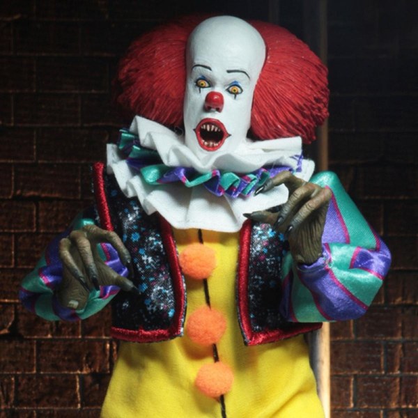 ÇA - FIGURINE ARTICULÉE HABILLÉE - PENNYWISE (1990)