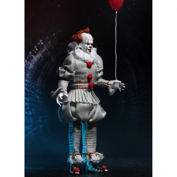 ÇA - FIGURINE HABILLÉE - PENNYWISE (2017)