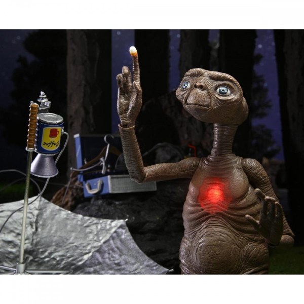 E.T. 40ÈME ANNIVERSAIRE - FIGURINE ARTICULÉE - ULTIMATE DELUXE E.T.