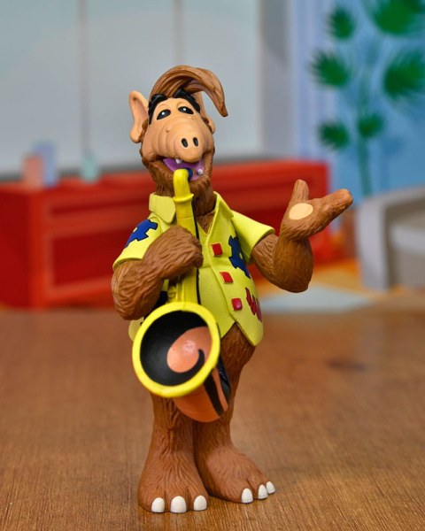 Figurine Alf Toony Classic Alf avec Saxophone 15 cm