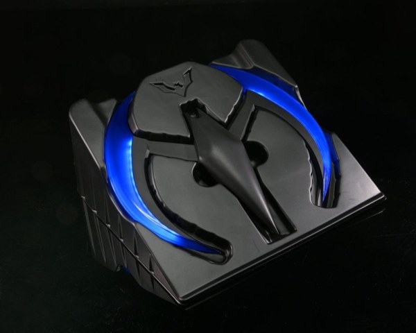 Batman Beyond réplique 1/1 Batarang 20 cm