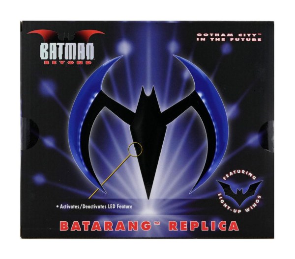 Batman Beyond réplique 1/1 Batarang 20 cm