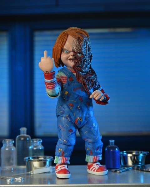 Chucky Figurine de jeu d'enfant Chucky (Série TV) Ultimate Chucky 18 cm