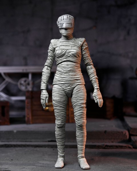 Figurine Universal Monsters Ultimate Bride of Frankenstein (Couleur) 18 cm