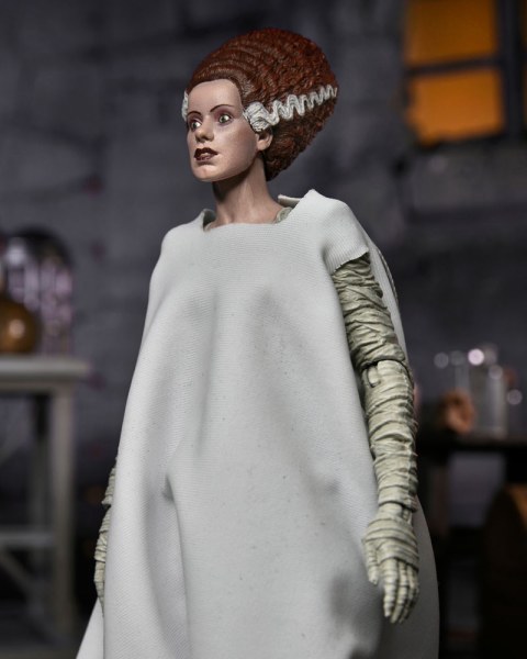 Figurine Universal Monsters Ultimate Bride of Frankenstein (Couleur) 18 cm