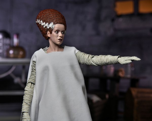 Figurine Universal Monsters Ultimate Bride of Frankenstein (Couleur) 18 cm