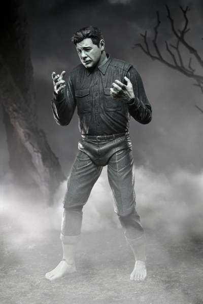 Figurine Universal Monsters Ultimate The Wolf Man (Noir & Blanc) 18 cm