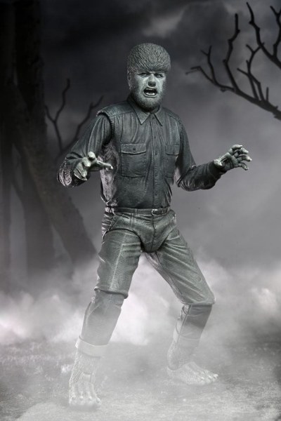 Figurine Universal Monsters Ultimate The Wolf Man (Noir & Blanc) 18 cm