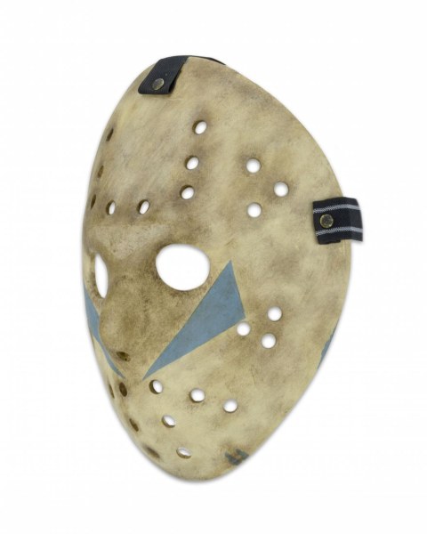 Vendredi 13, partie 5 : Une réplique du masque de Jason pour un nouveau départ