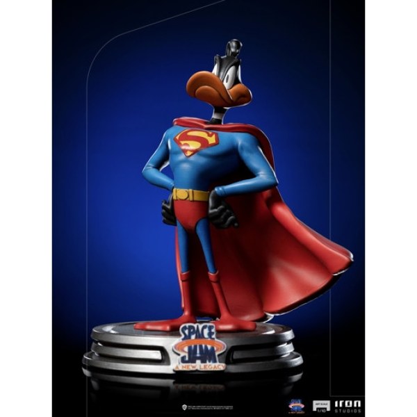DAFFY DUCK SUPERMAN ART SCALE - SPACE JAM 2