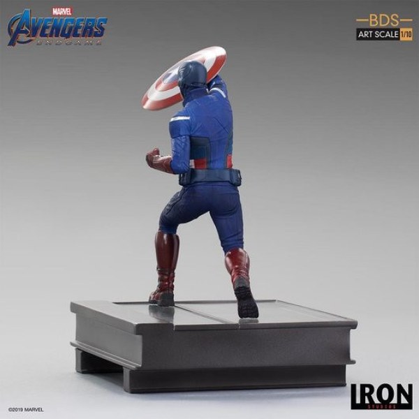 CAPITAIN AMERICA ART SCALE  - MARVEL