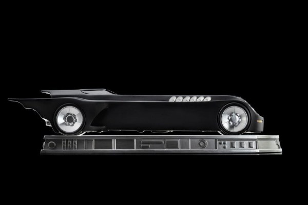 Batmobile Batman La série animée (1992) Art Scale - Dc Comics