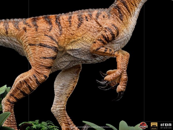 Vélociraptor Deluxe Art Scale - Jurassic World Le monde perdu