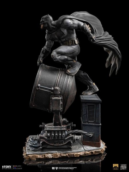 Batman sur Batsignal Art Scale Deluxe - Justice League