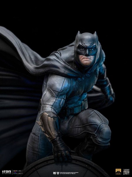 Batman sur Batsignal Art Scale Deluxe - Justice League