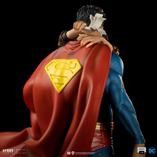 Diorama Superman et Lois - DC Comics