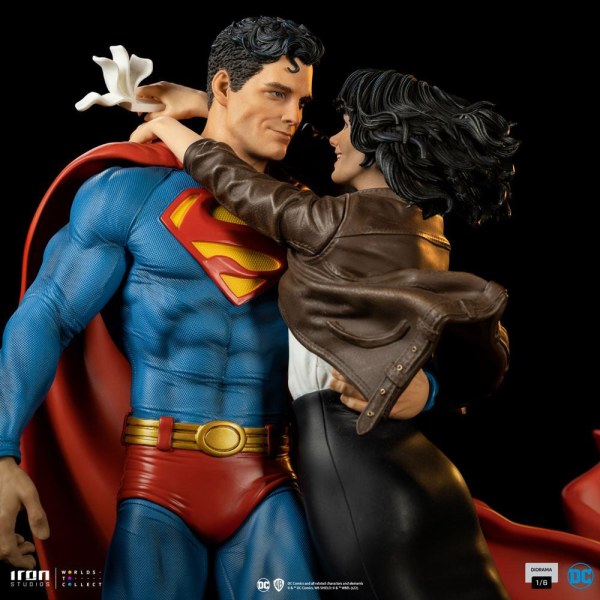 Diorama Superman et Lois - DC Comics