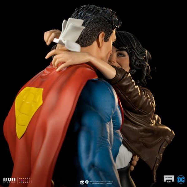 Diorama Superman et Lois - DC Comics