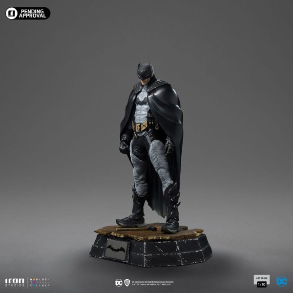 BATMAN BY RAFAEL GRAMPA ART SCALE - DC COMICS