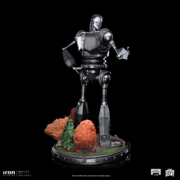 Iron Giant & Hogarth Hughes Demi Art Scale - Le géant de fer