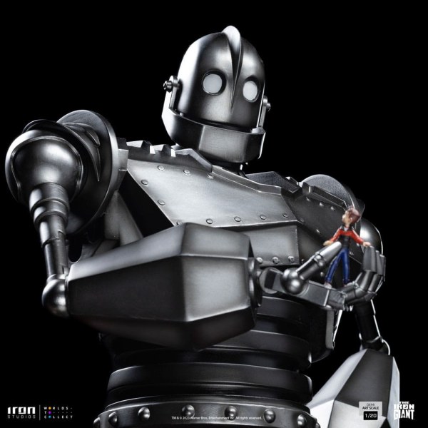 Iron Giant & Hogarth Hughes Demi Art Scale - Le géant de fer