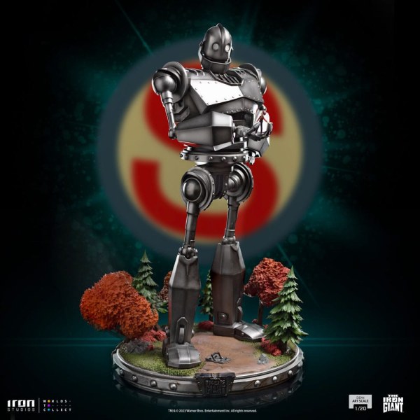 Iron Giant & Hogarth Hughes Demi Art Scale - Le géant de fer