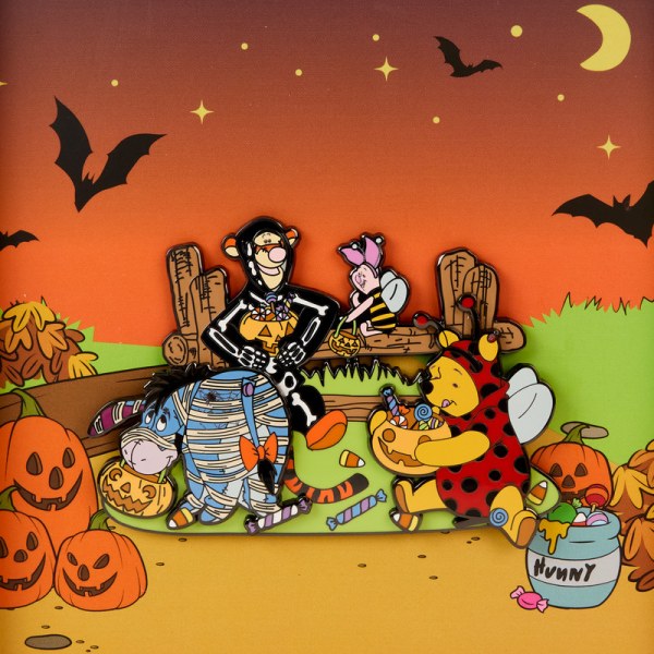 Pin coffret collector Winnie l'Ourson et ses amis, un bonbon ou un sort - DISNEY LOUNGEFLY