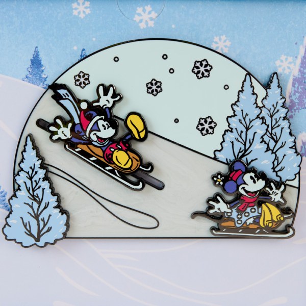 Pin coffret collector Mickey & Friends Winter Wonderland - DISNEY LOUNGEFLY