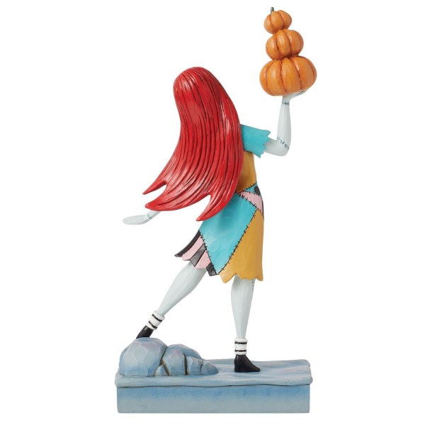 Figurine Sally avec des citrouilles - DISNEY TRADITIONS