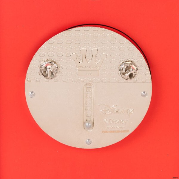 Pin's coffret collector Baymax aime San Fransokyo 10e anniversaire  - DISNEY LOUNGEFLY Les Nouveaux Héros
