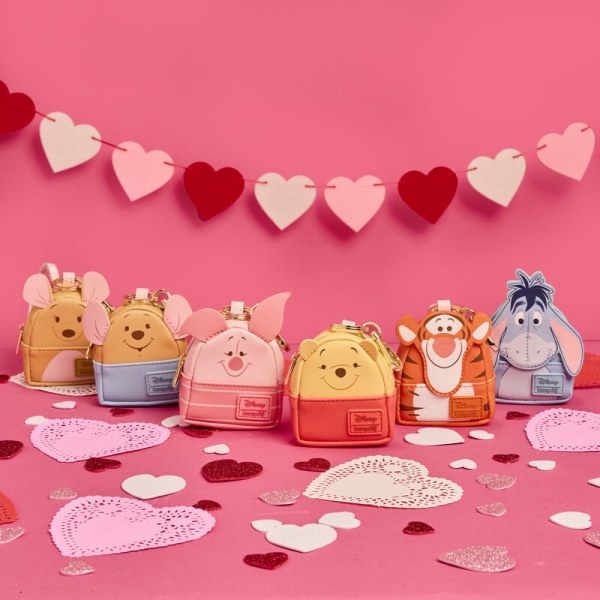 Porte-clés mini sac à dos mystère Winnie L'ourson et ses amis - DISNEY LOUNGEFLY