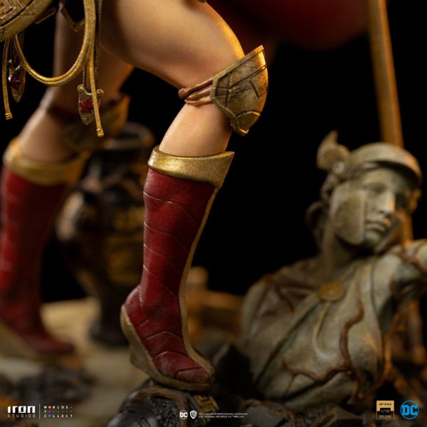 Wonder Woman Unleashed statuette 1/10 BDS Art Scale Wonder Woman 30 cm