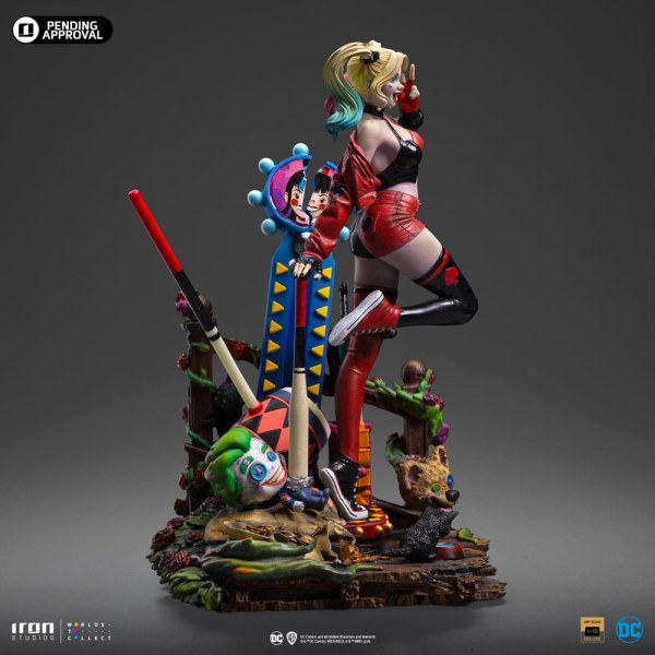 DC Comics statuette 1/10 Deluxe Art Scale Harley Quinn (Gotham City Sirens) 22 cm