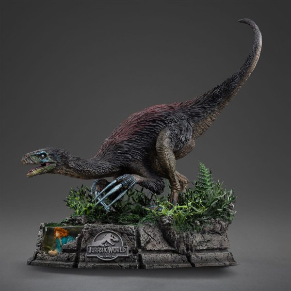 Jurassic World: Dominion statuette 1/20 Demi Art Scale Therizinosaurus 29 cm