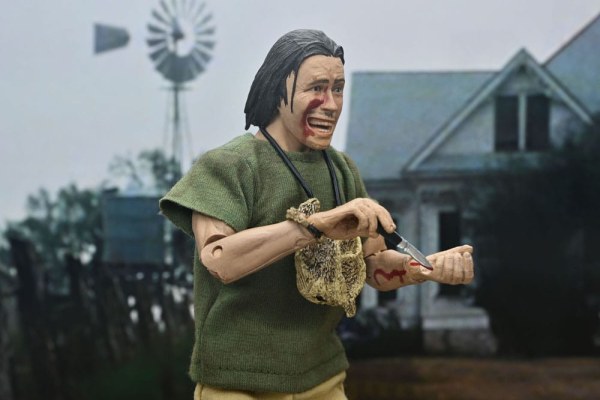 Massacre à la tronçonneuse figurine Clothed The Hitchhiker 50th Anniversary 20 cm