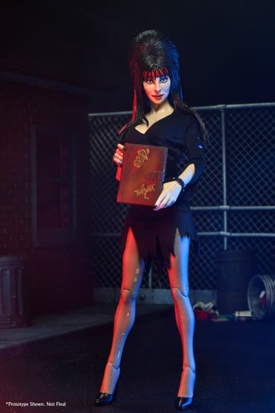 Elvira, maîtresse des ténèbres figurine Clothed Commando Elvira 20 cm