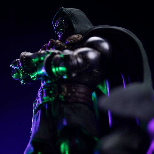 The Infinity Gauntlet Marvel Legends Diorama statuette 1/10  Art Scale Infinity Doctor Doom 30 cm