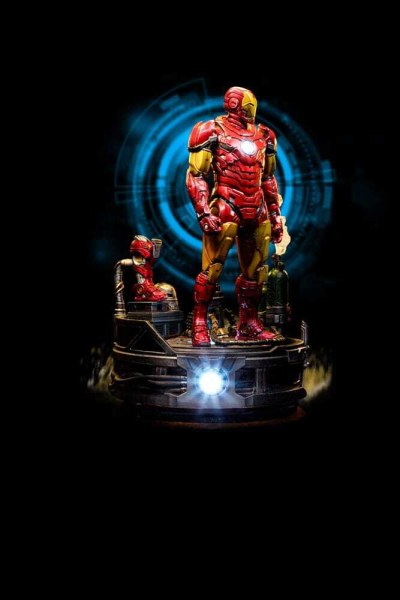 Marvel statuette 1/10 Deluxe Art Scale Iron Man Unleashed 23 cm - Emballage abîmé