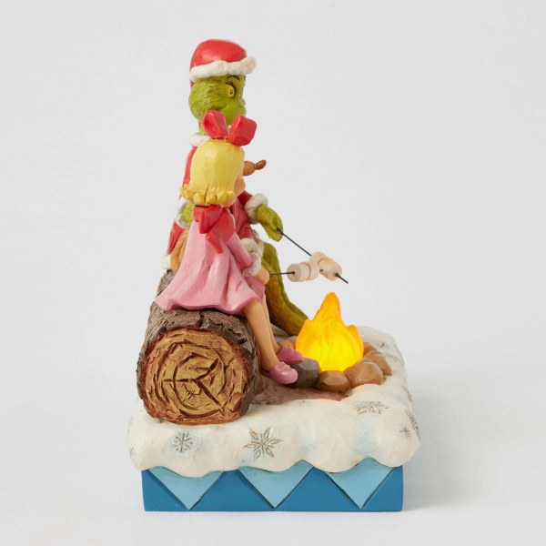 GRINCH GRILLANT DES GUIMAUVES