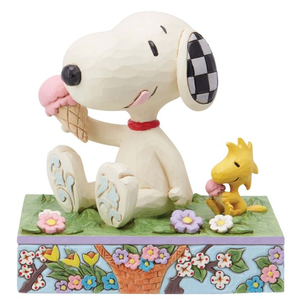 SNOOPY MANGEANT DE LA GLACE - Peanuts
