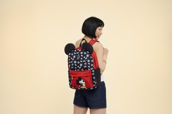 Grand sac à dos en nylon Mickey - Disney Loungefly