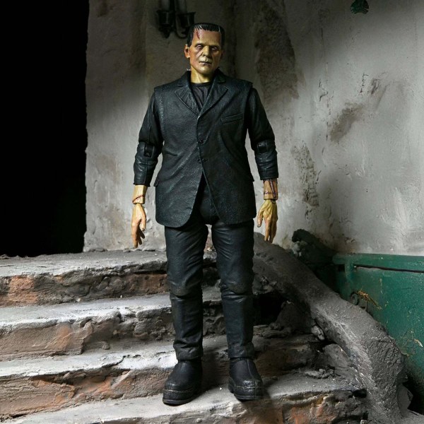 UNIVERSAL MONSTERS - 7" ACTION FIG - ULTIMATE FRANKENSTEIN'S MONSTER (COLOR)