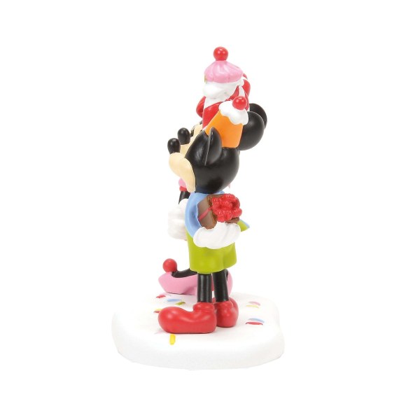 MICKEY ET MINNIE PARTAGENT UNE FRIANDISE - DISNEY VILLAGE