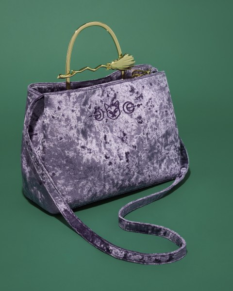 SAC À MAIN EN VELOURS AVEC MANCHE À BALAI - DISNEY LOUNGEFLY HOCUS POCUS